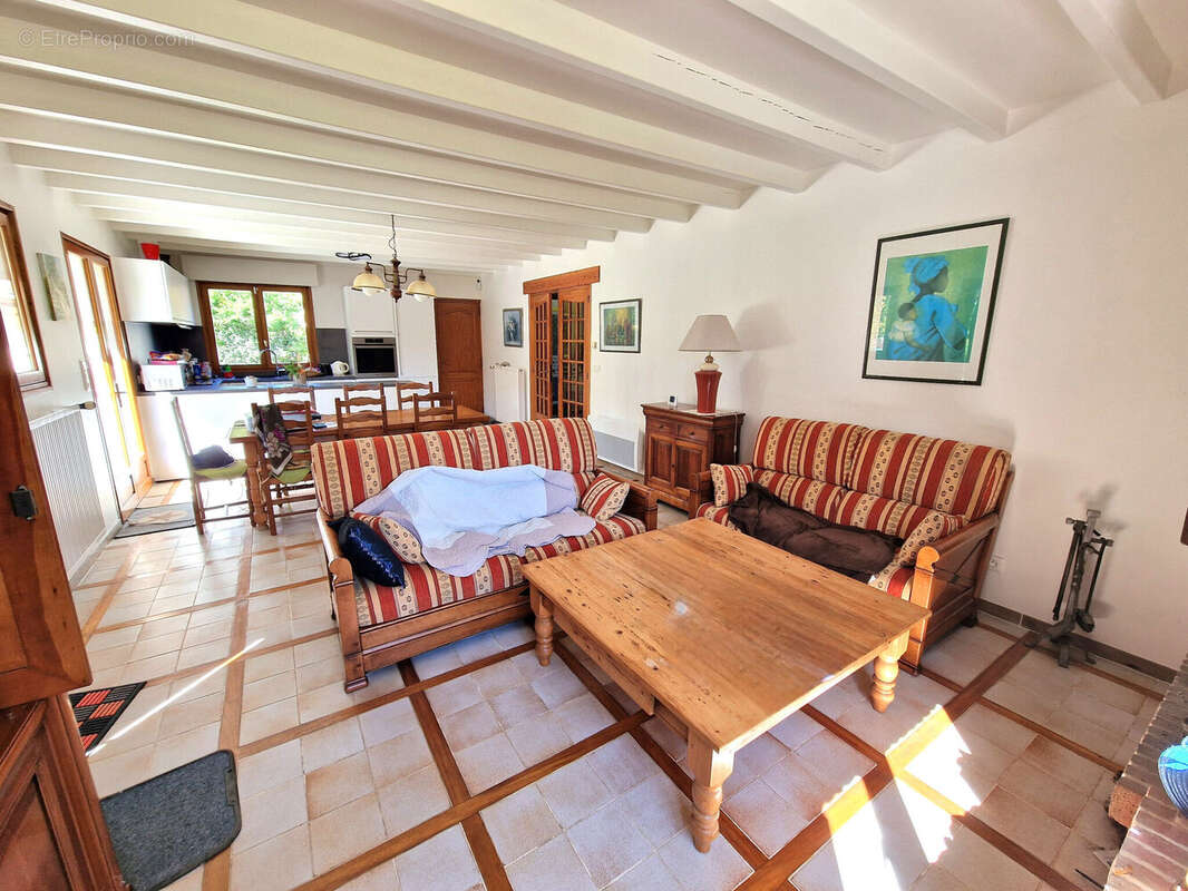 Maison 85 m² à Beaumerie-Saint-Martin  - photo 4