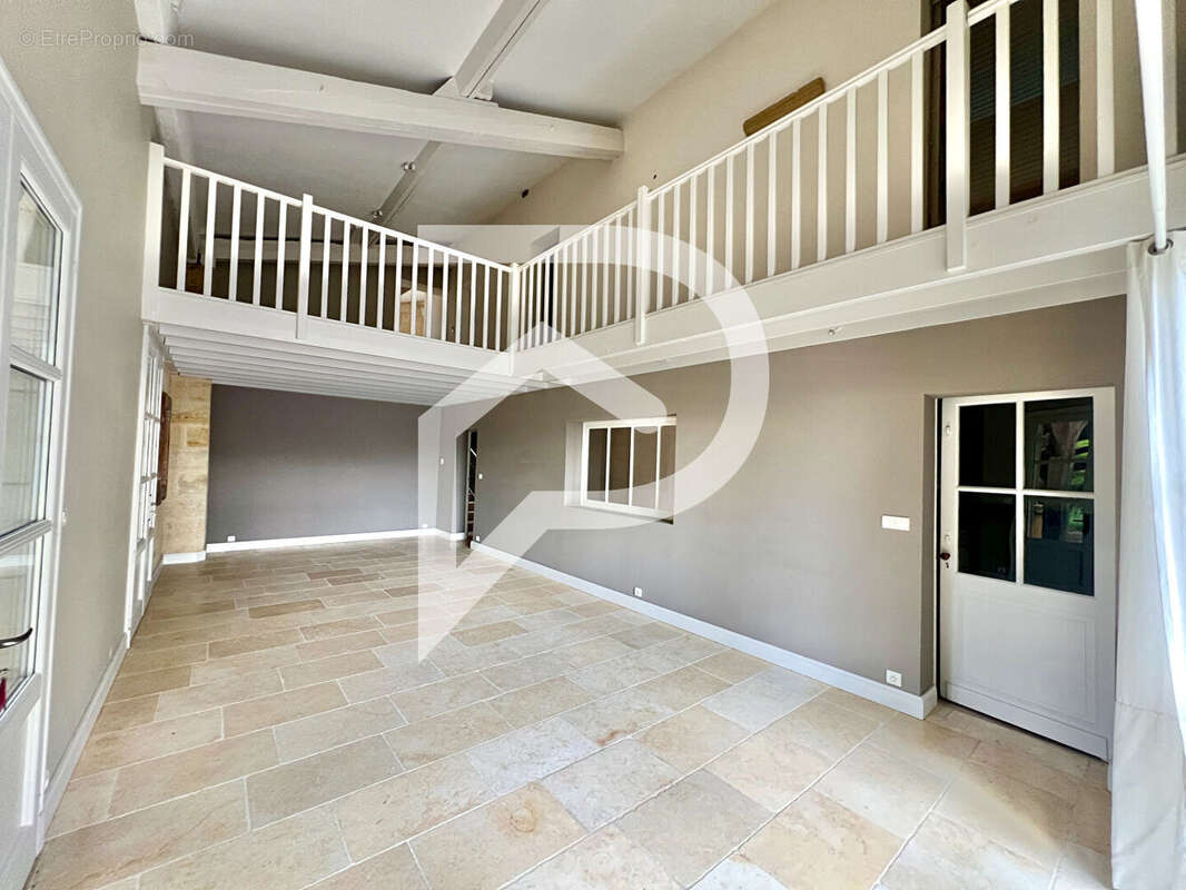 Maison à SAINT-DENIS-DE-PILE