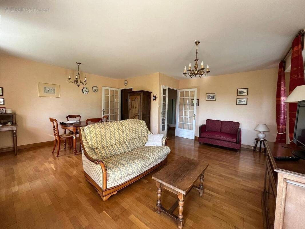   - Appartement à ANGERS