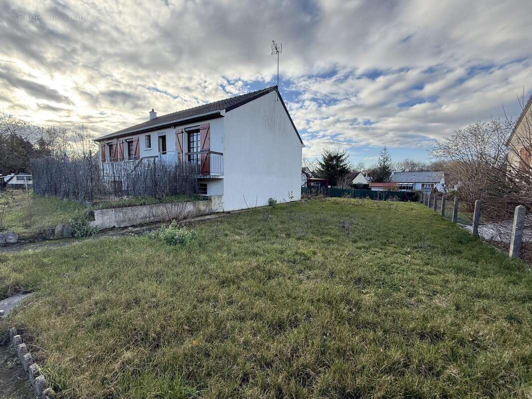 Maison à JOUE-LES-TOURS