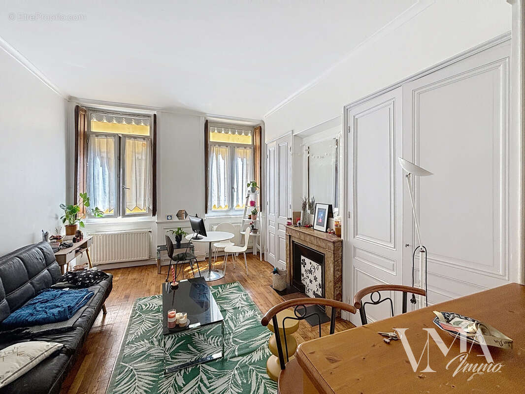 Appartement à LYON-1E