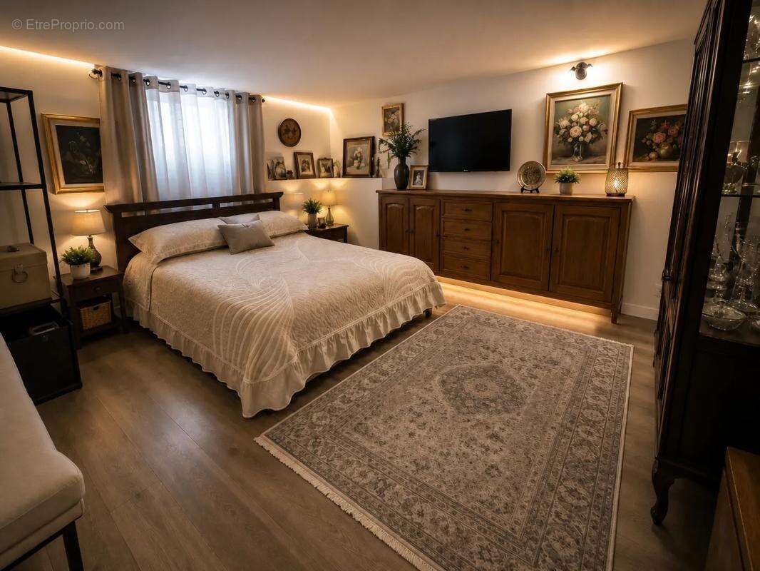 68390 sausheim – quartier résidentiel recherché – maison familiale de 200 m² – 7 pièces – 5 chambres – sous-sol aménagé – comble - photo 13
