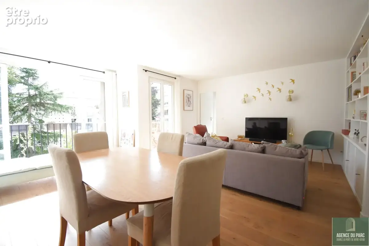 Appartement 92 m2, trois chambres, proche gare - photo 3