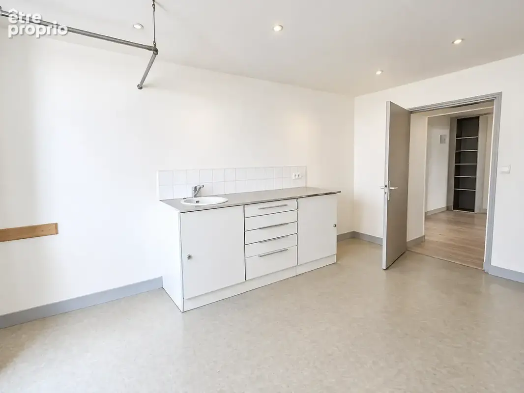 Immeuble mixte avec  potentiel locatif en cœur de ville - photo 4