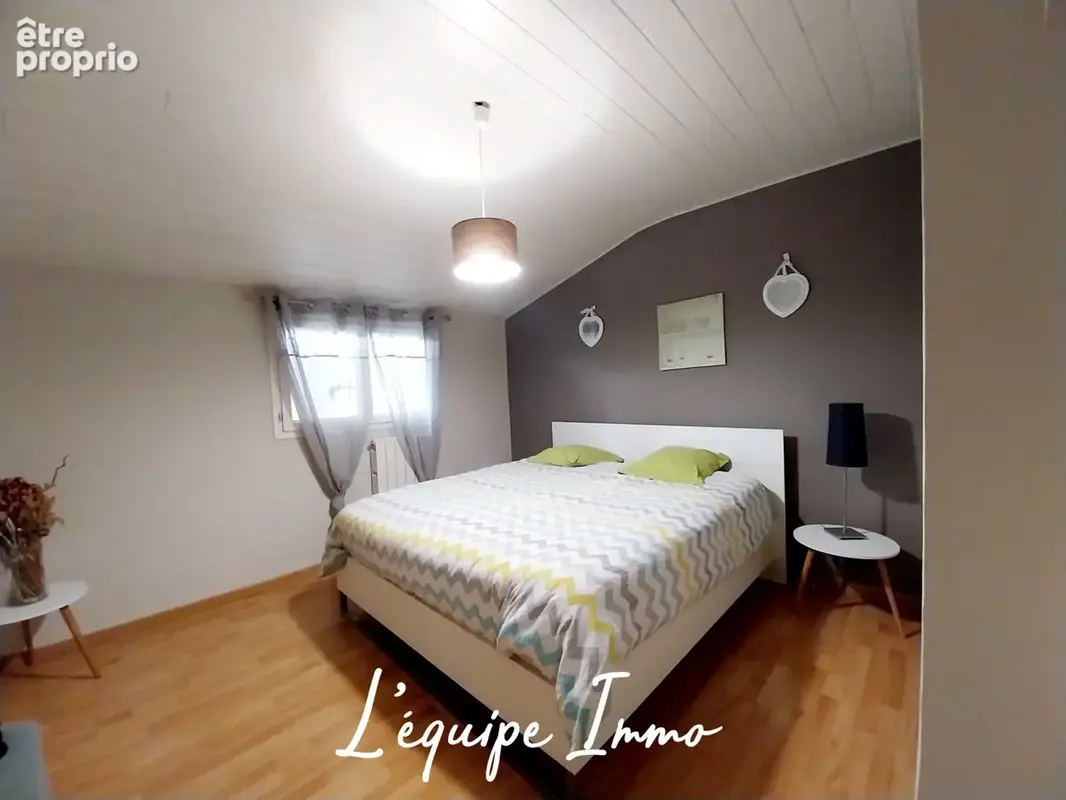 Maison T6 avec piscine et garage - photo 17