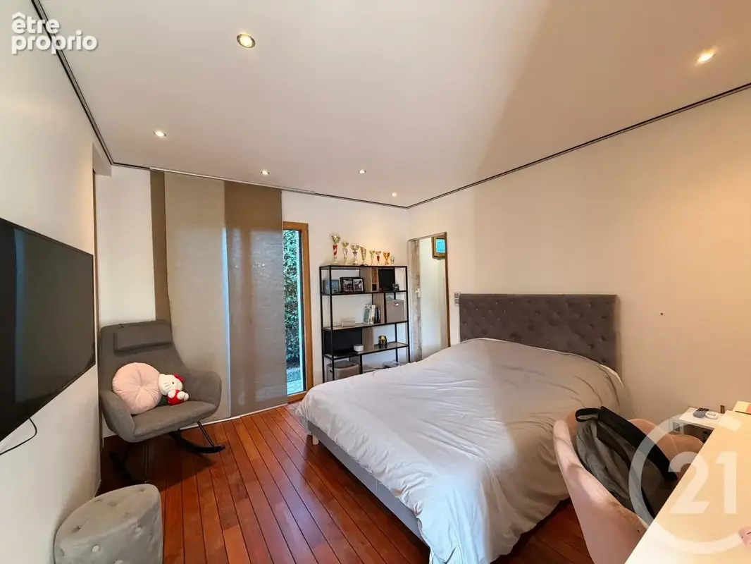 Maison 6 pièces 190 m² à vendre à Saint-Mard (77230) - photo 9