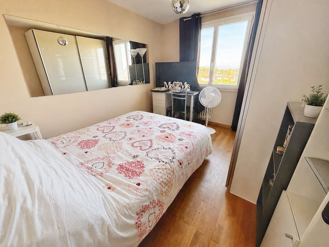 Appartement à SAINT-FONS