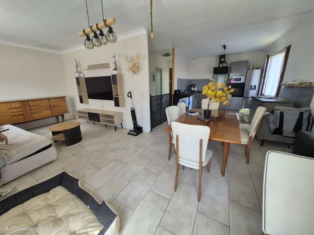Maison proche de Thiberville – - photo 2