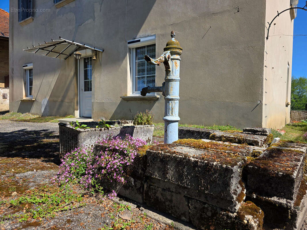 Maison à GRANIEU
