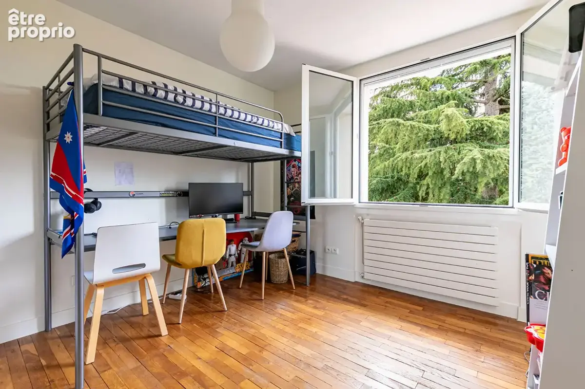 Maison 10 pièces sur un terrain de 706 m² - photo 12