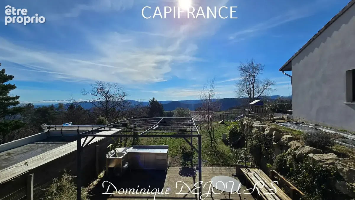 Ardèche - Magnifique Maison d'architecte de 184 m² habitable - Bel espace extérieur - Vue panoramique sur les montagnes ardèchoi - photo 71