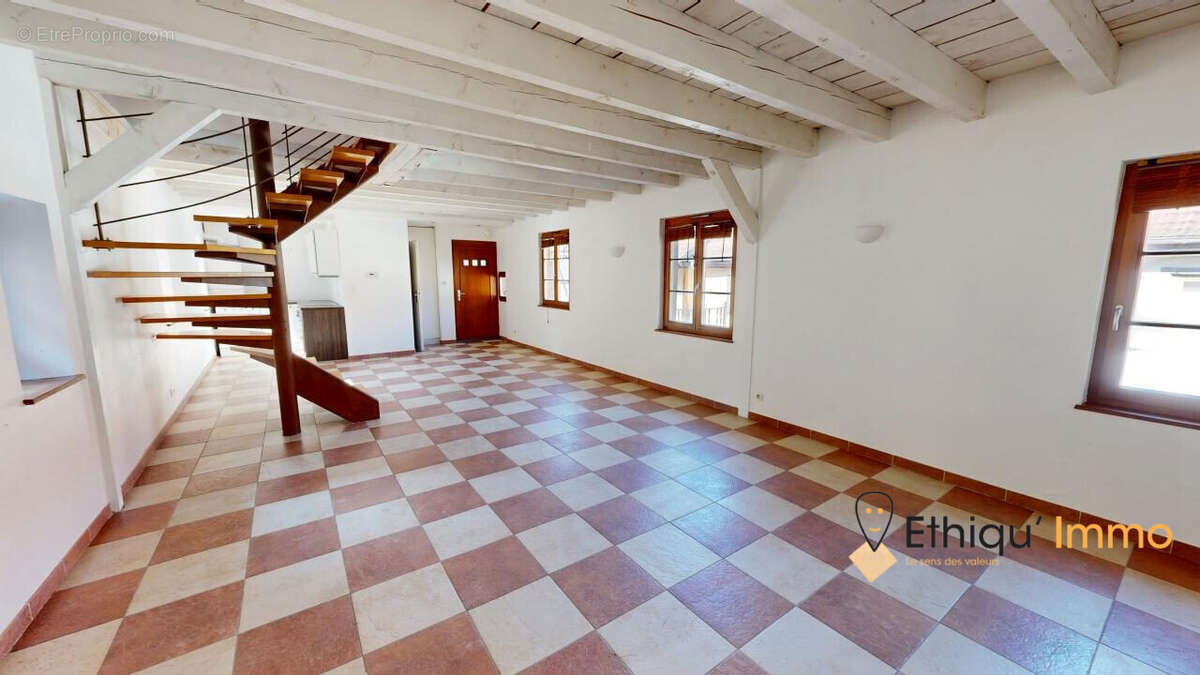 Appartement 220 m² à Obernai  - photo 4