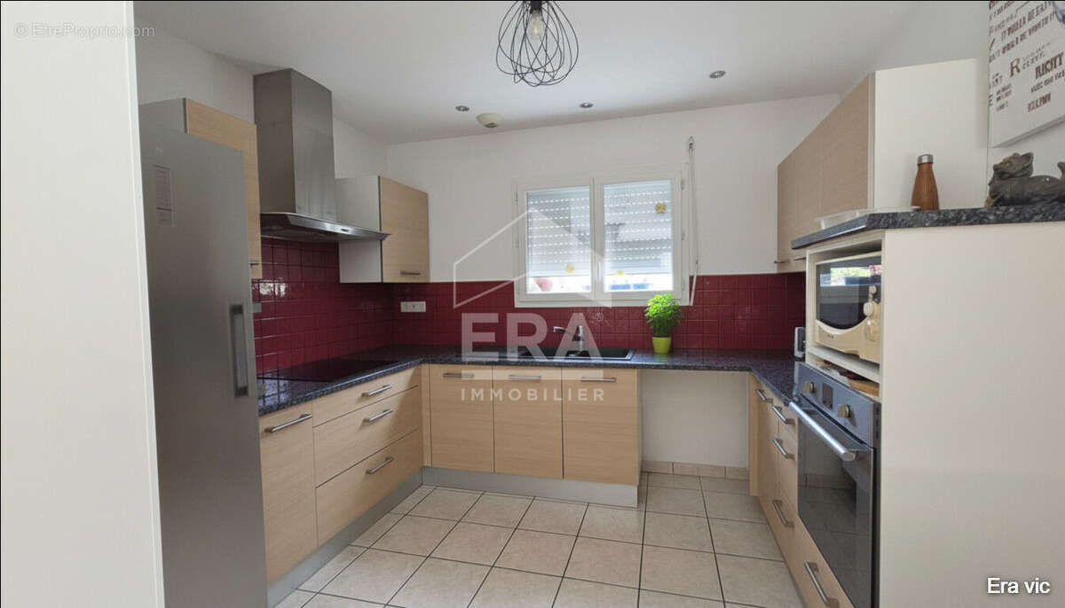 Maison 85m² à vic-en-bigorre - photo 4