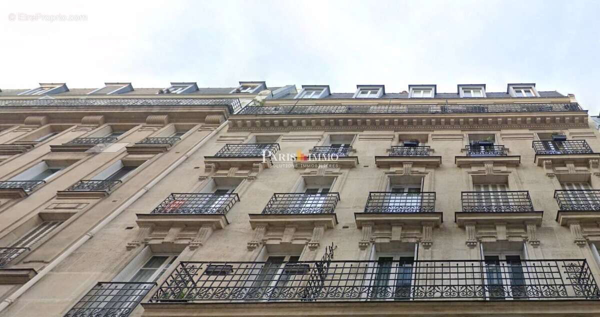 Appartement à PARIS-18E