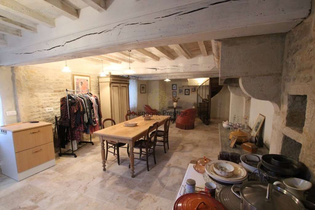 Maison à TOURNUS