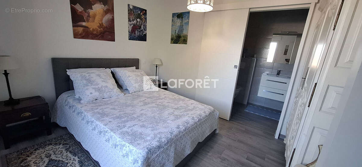 Appartement à LAISSAUD