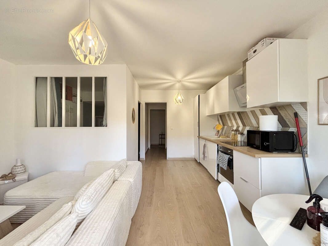 Appartement à LE CANNET