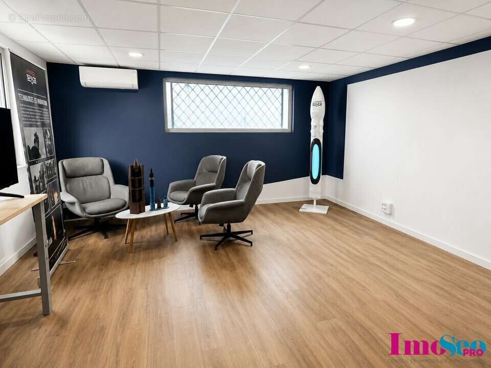 Entrepôt à vendre - photo 11