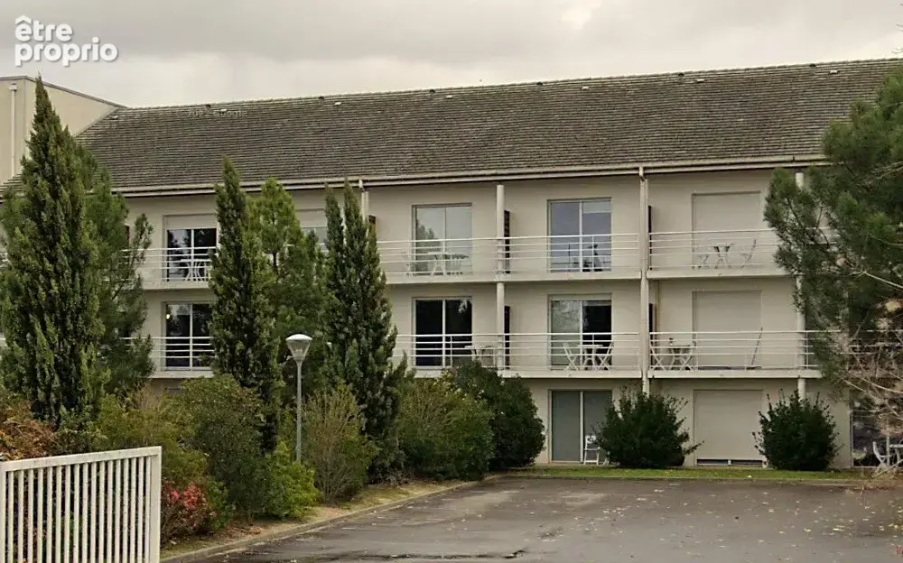 INVESTISSEMENT LOCATIF  Saint-Michel-sur-Orge  Résidence d'Affaires Cap West - 5,52 % de rentabilité - photo 3