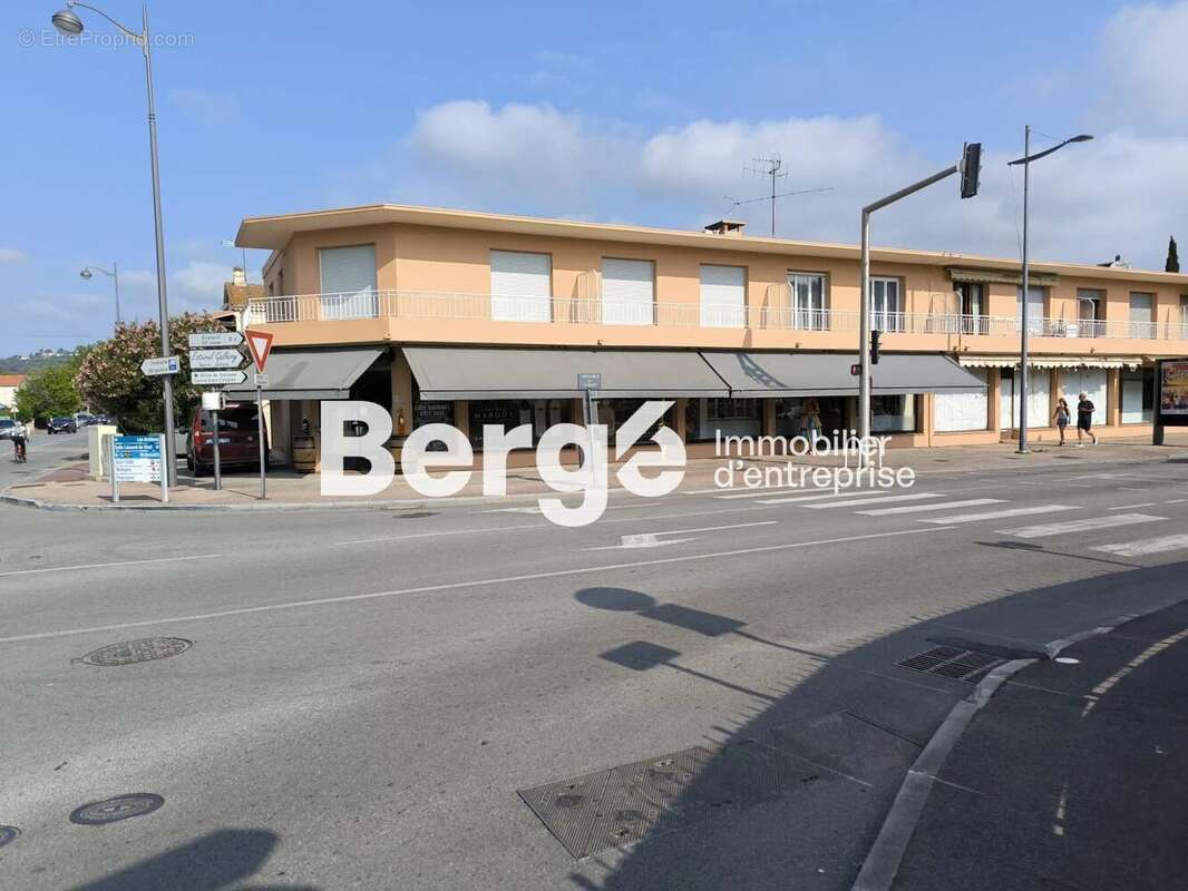 Autre à MANDELIEU-LA-NAPOULE