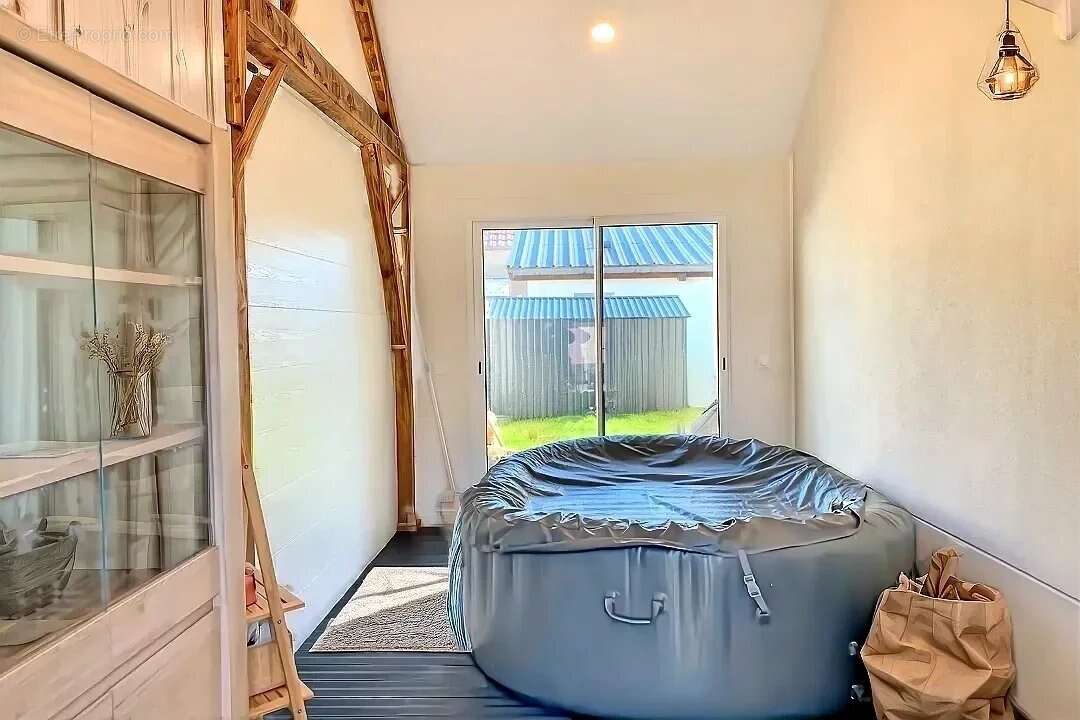 Maison à VILLEBLEVIN