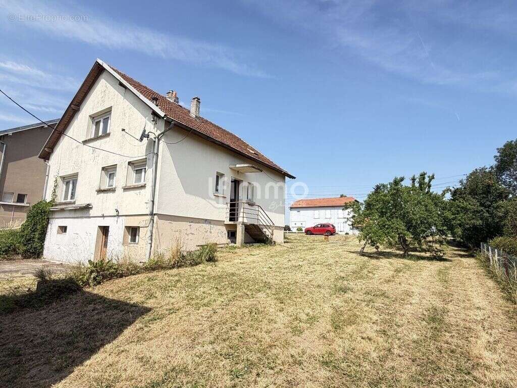 Maison individuelle, avec un terrain plat, à proximité de Morhan - photo 13