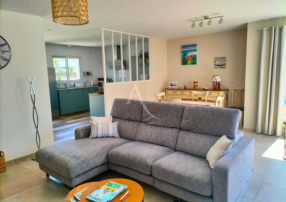 Maison à BEAUVOIR-SUR-MER