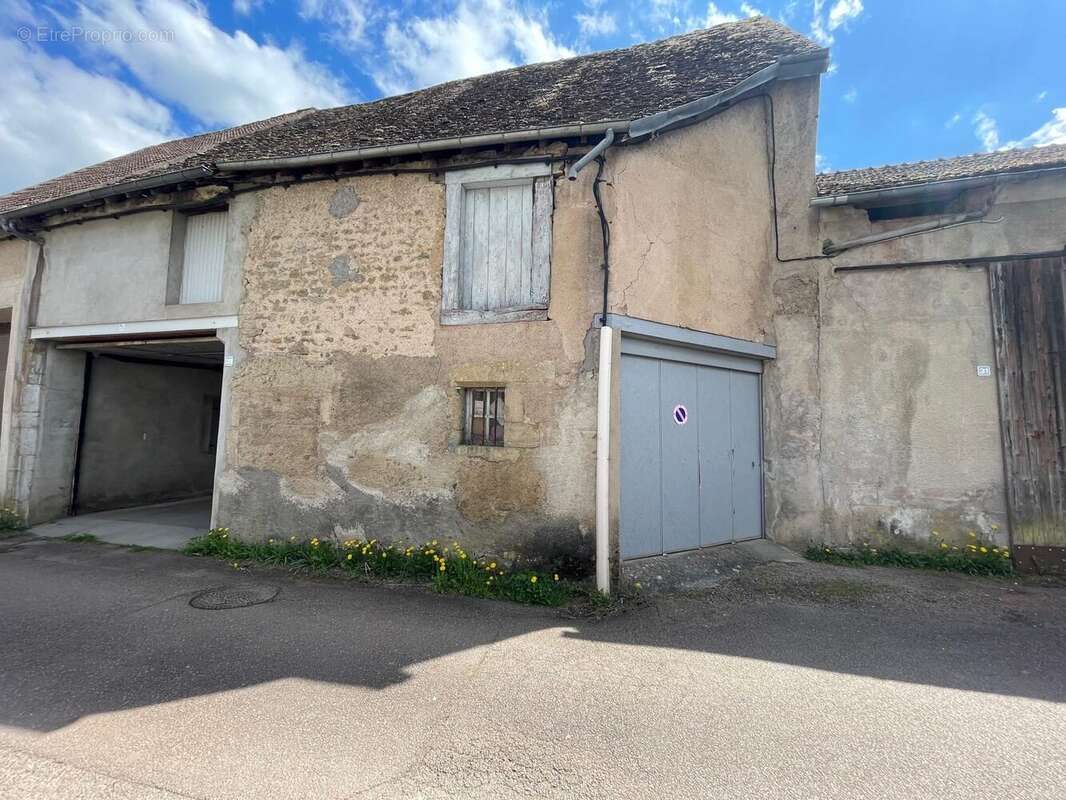 Appartement à CORBIGNY