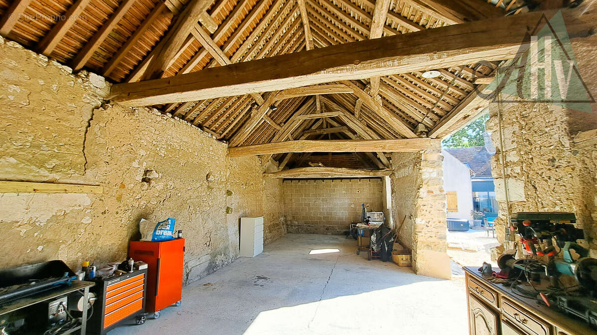 Maison à VINNEUF