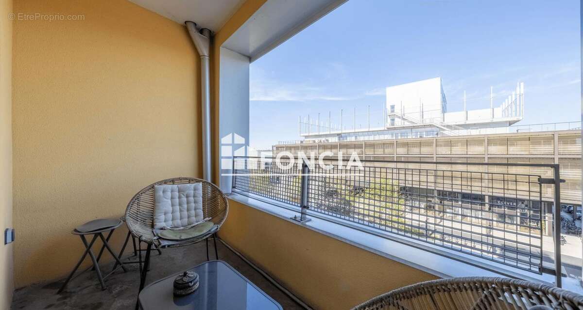 Appartement à BORDEAUX