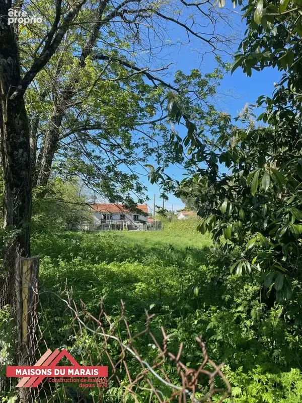 Terrain à PARTHENAY