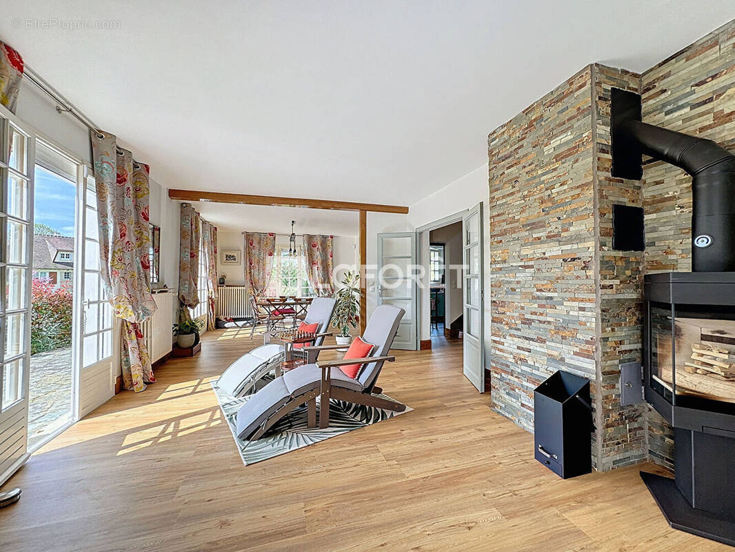 Maison à AMFREVILLE