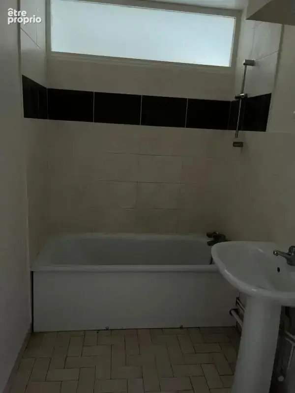 Maison Parcay Les Pins 4 pièce(s) - photo 16