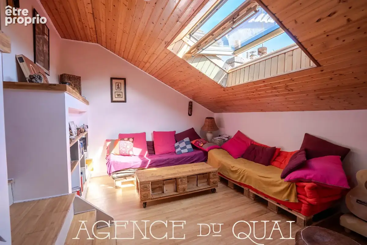 A vendre Appartement en duplex - Concarneau 3 pièces 44 m² pondéré - 54m² au sol - Hyper centre - photo 4