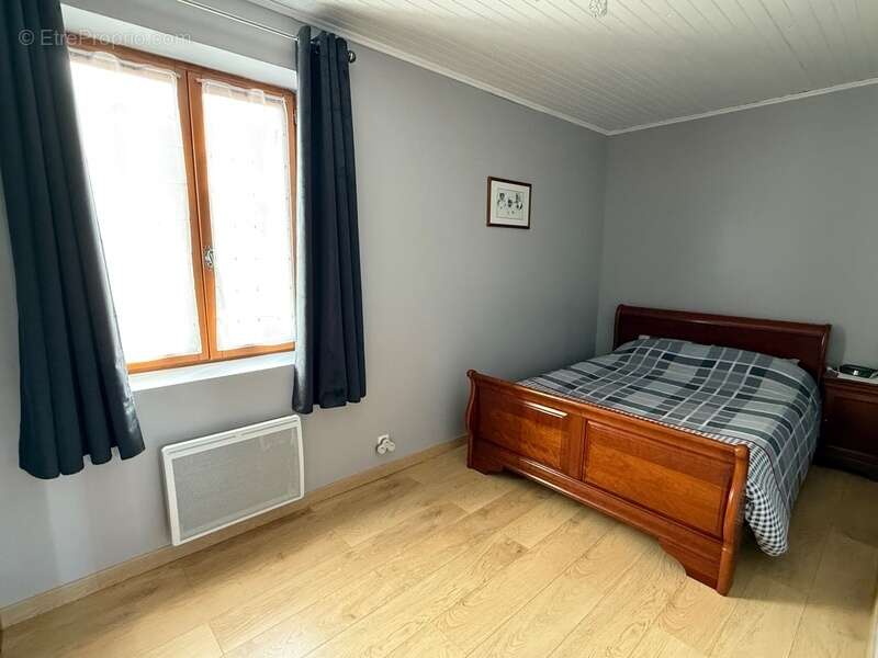 Maison à GRISY-LES-PLATRES