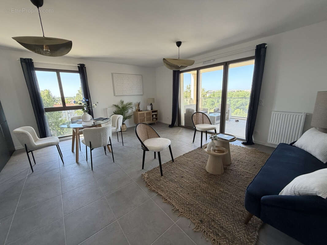 Appartement à BORDEAUX