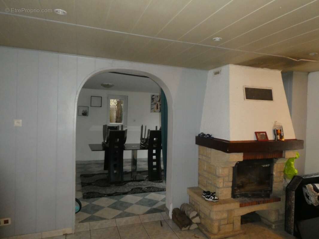 DEYVILLERS (88) à vendre charmante fermette T5 de 114m²  louée avec 150m² de  terrain - idéal investisseur - photo 7