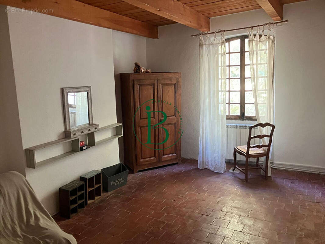 Appartement à BARJOLS