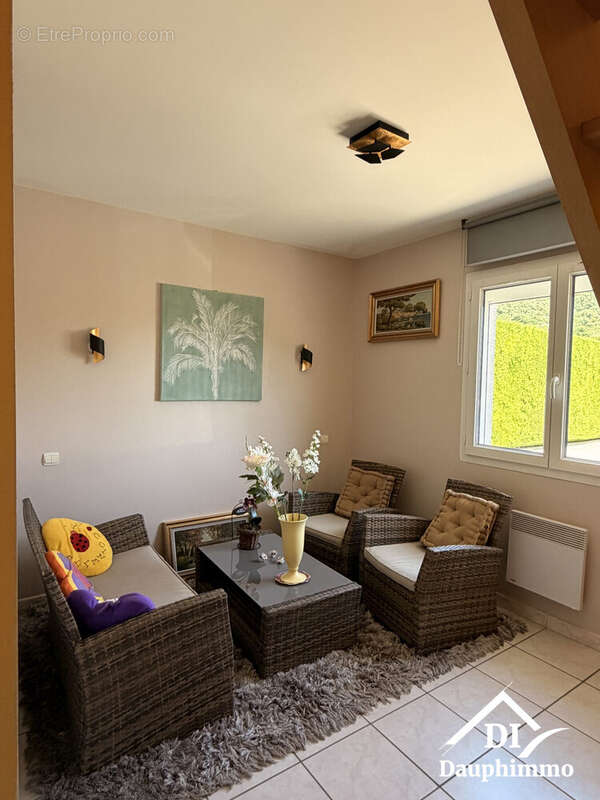 Maison 148 m² à Gervans  - photo 6