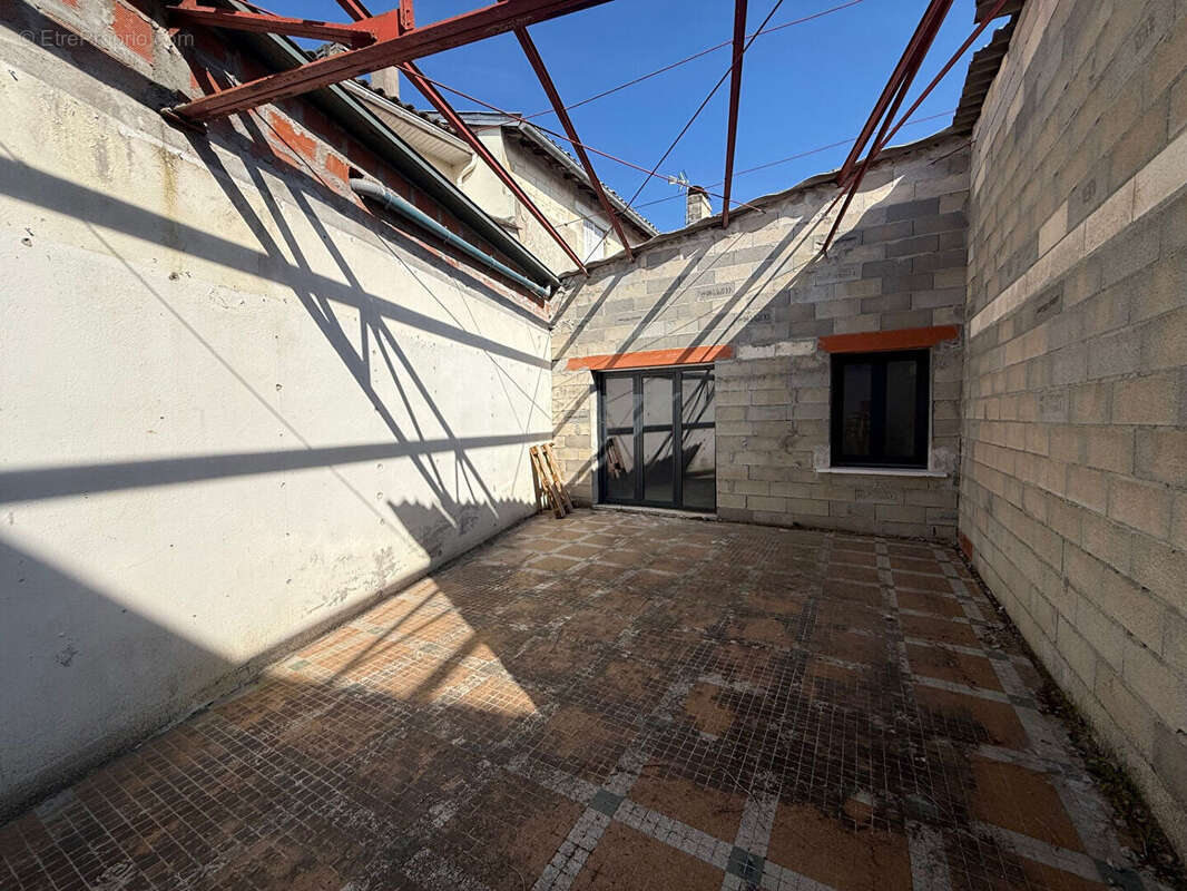 Appartement à GALGON
