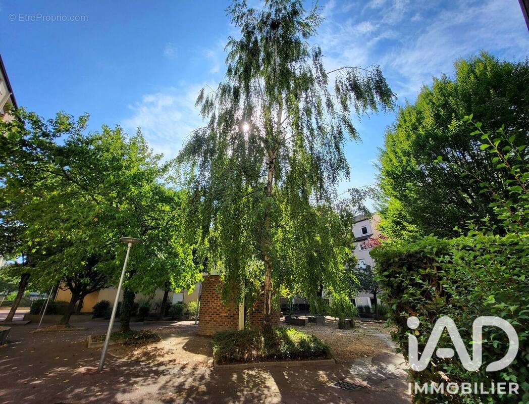 Photo 1 - Appartement à GENNEVILLIERS