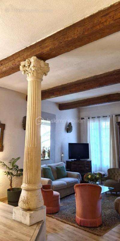 Maison à LIGNAN-SUR-ORB