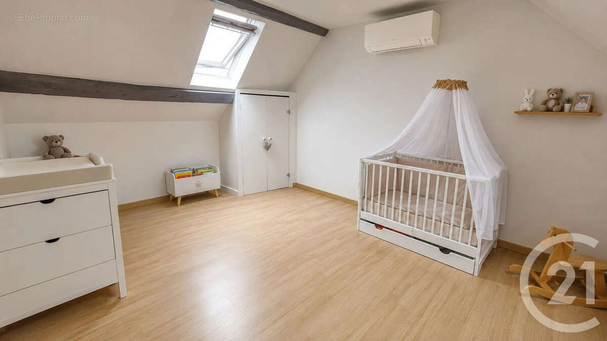 Maison 268 m² à Ecouche  - photo 11