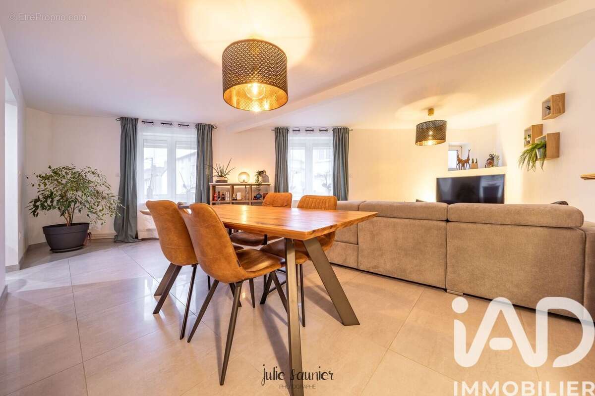 Photo 2 - Maison à NOVEANT-SUR-MOSELLE