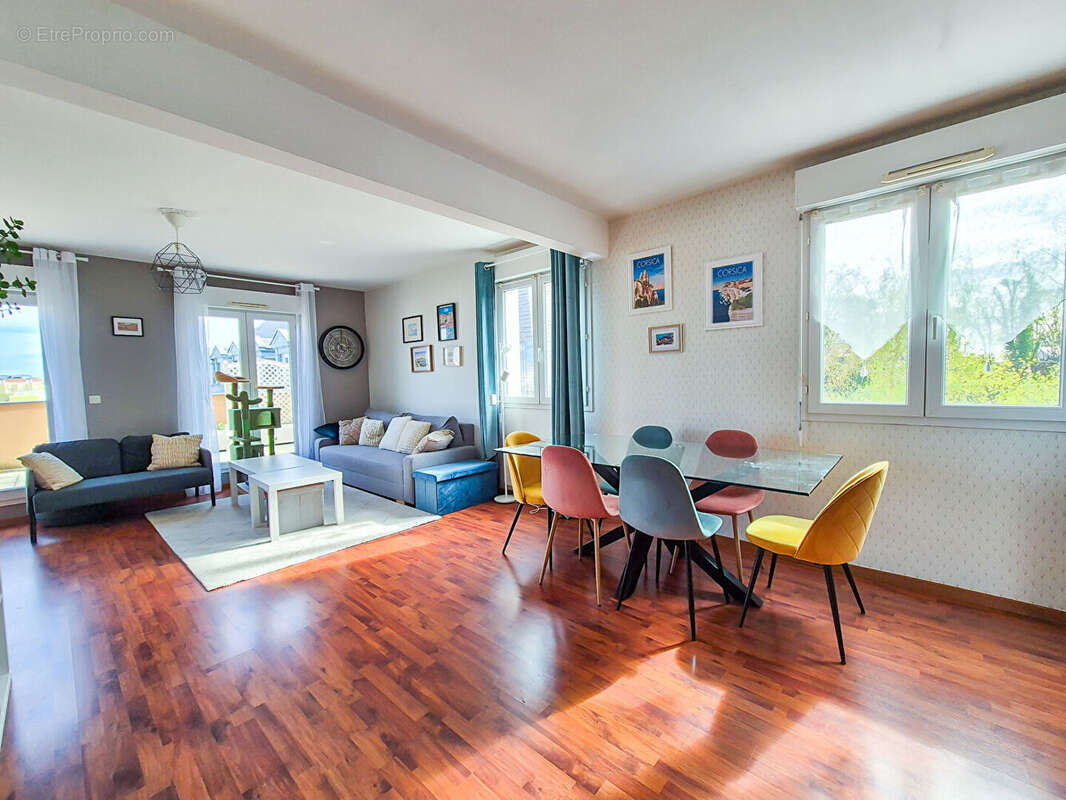 Appartement à MELUN