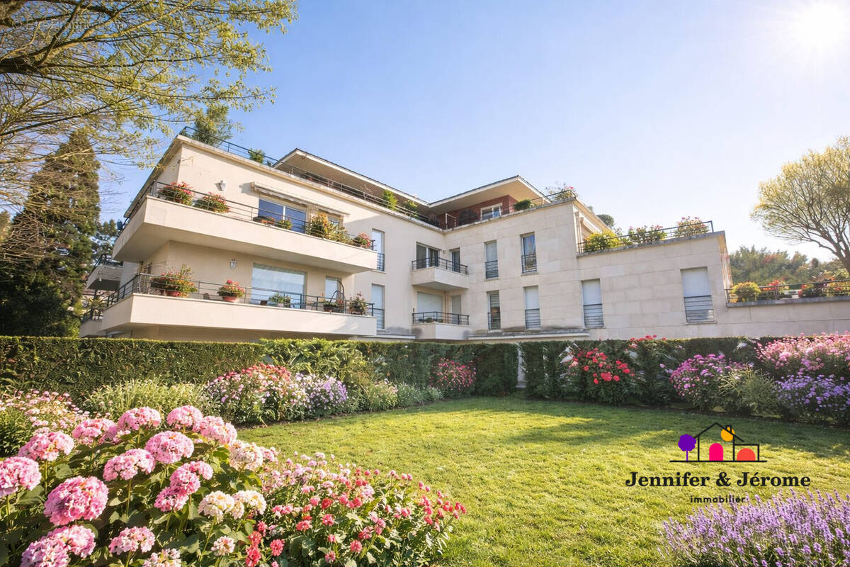 Appartement à ENGHIEN-LES-BAINS