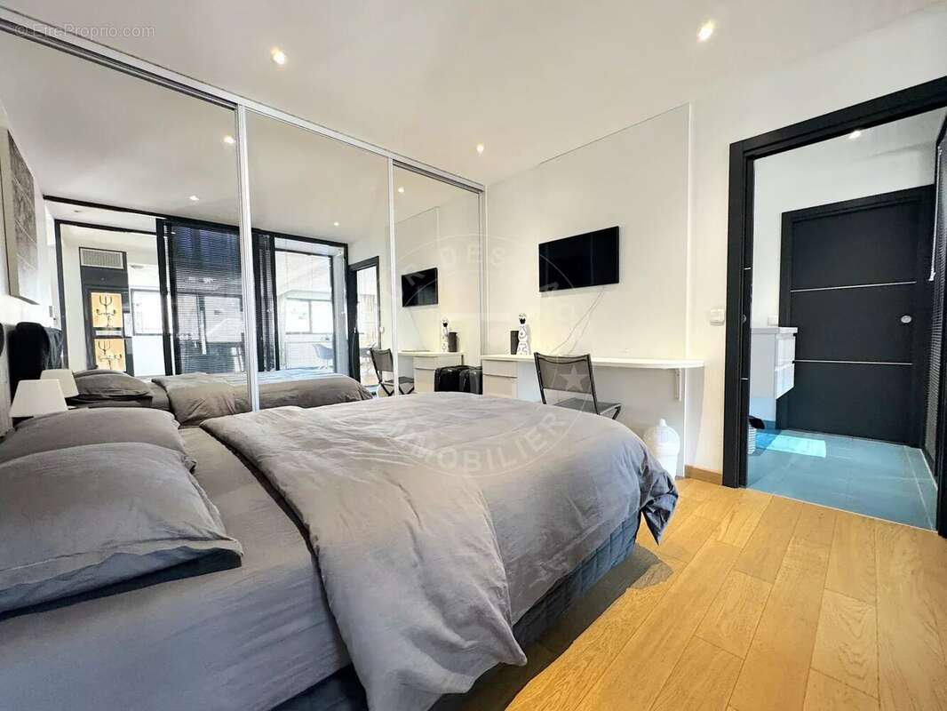 A vendre – loft contemporain en dernier étage – annecy centre-ville - photo 6