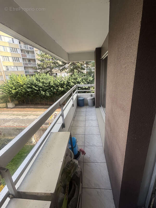Appartement à PARIS-19E