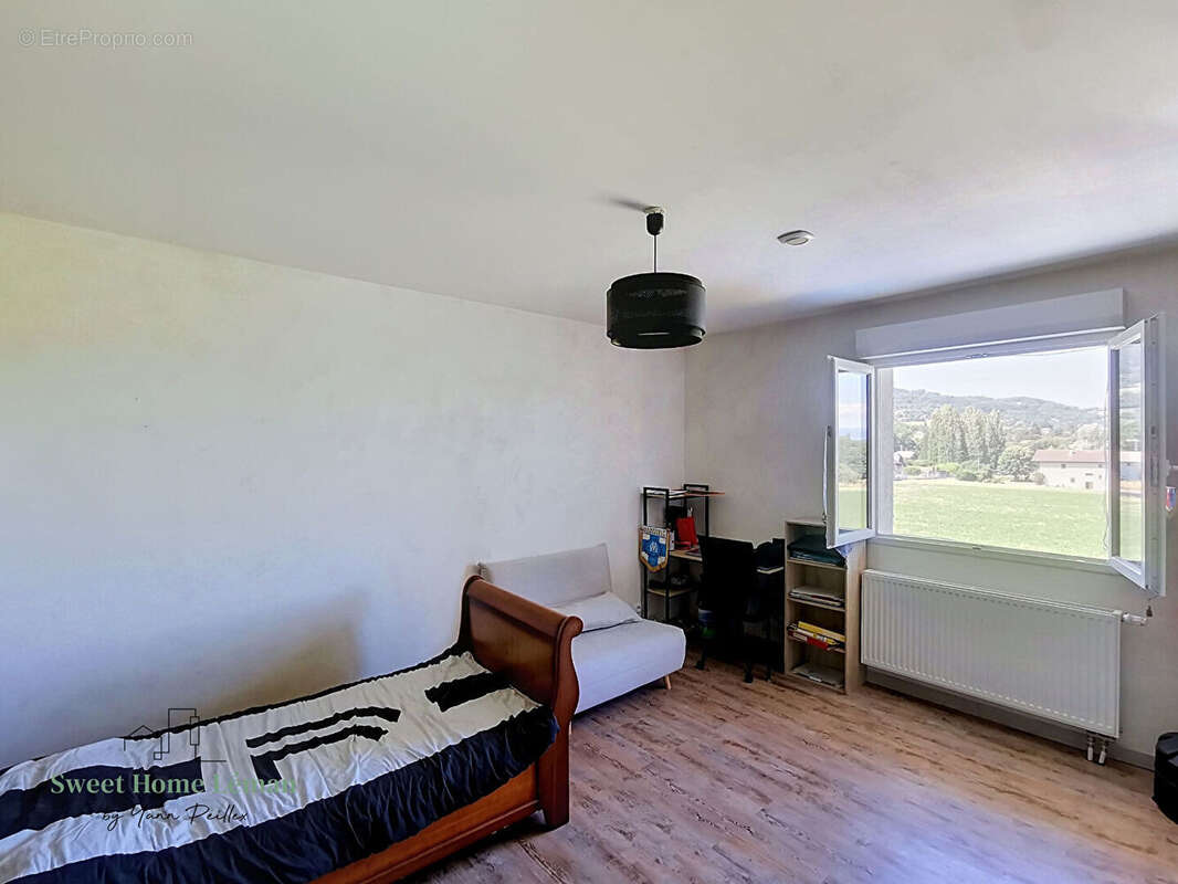 BRENTHONNE - Maison 5 pièces - 138m² - photo 13