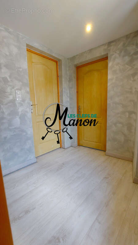 Maison à CHATEAUPONSAC